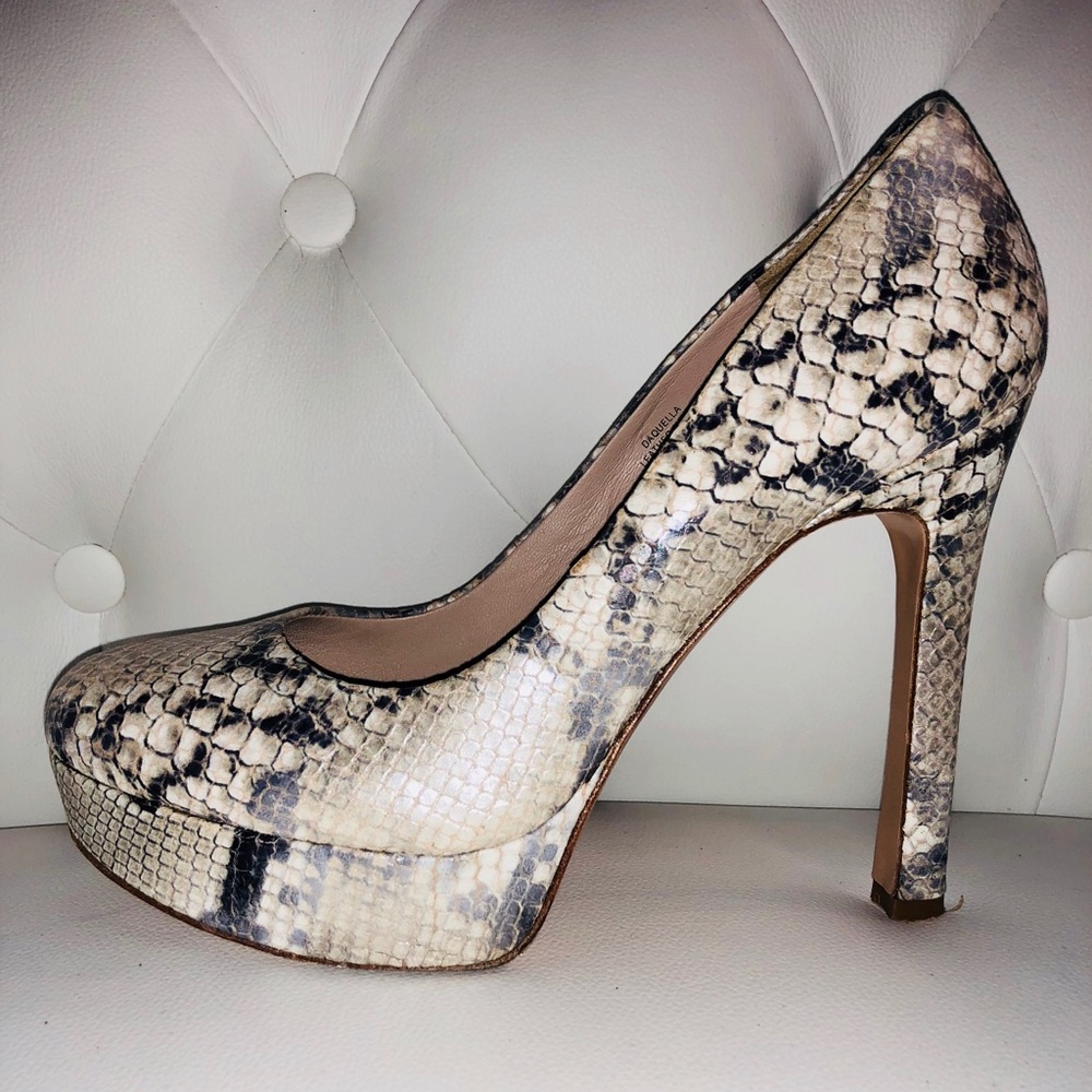JOAN & DAVID SNAKESKIN PUMPS
